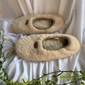 Ugg Slippers Warm and Cozy